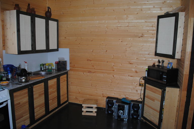 Мастер по дереву.