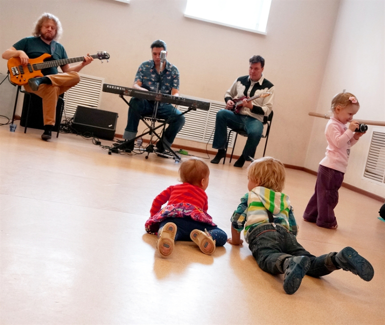 Фотоотчет рок-н-ролльного концерта!