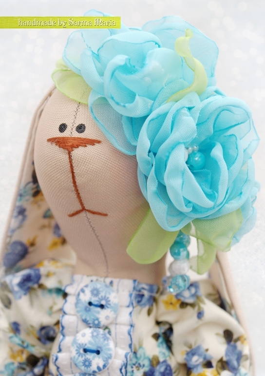 Зая садовница...