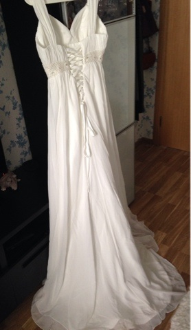 Свадебное платье 6000 руб