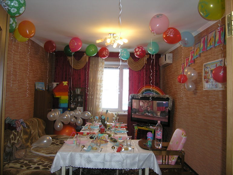 Радужная вечеринка Принцесски Аделиночки)))