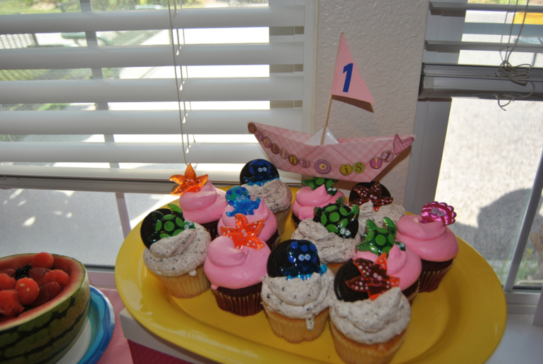 1 BIRTHDAY... как отмечали :)