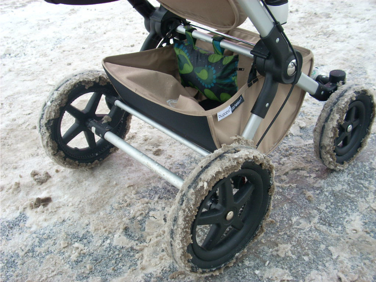 Наш колясопарк в формате Light , не считая дачный танк )))