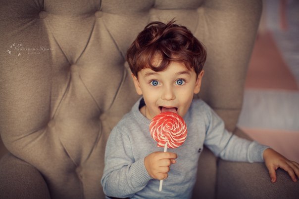 Дети и сладости