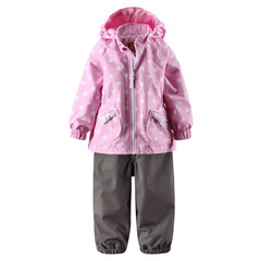 есть ли подклада у полукомбеза?