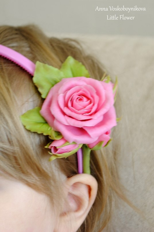 Ободок с розочкой из полимерной глины