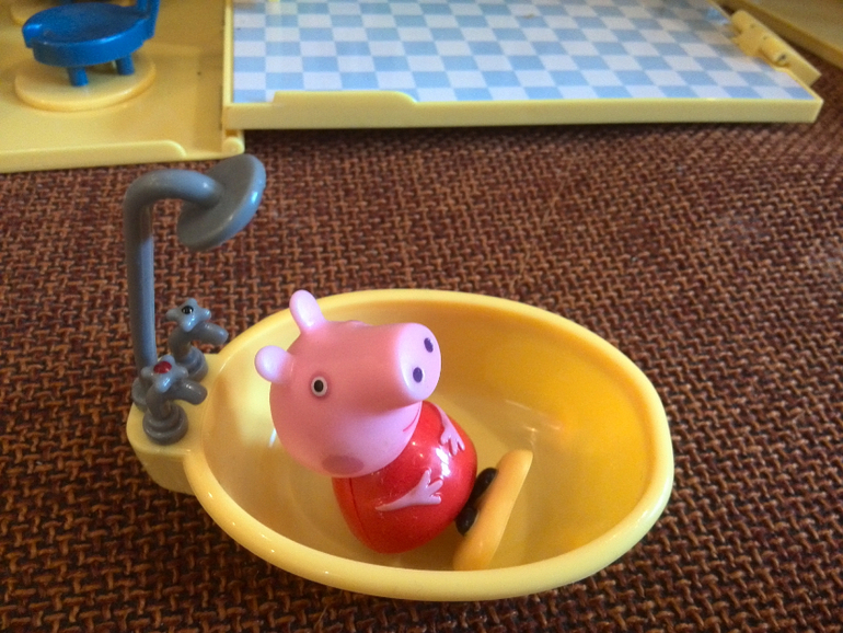 Домик свинки Пеппы Peppa house deluxe