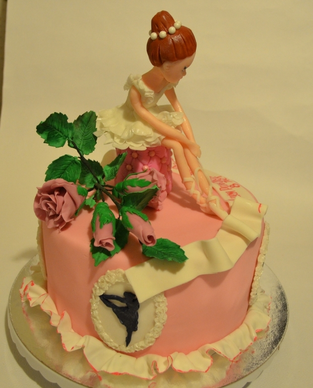 Торт для маленькой балерины