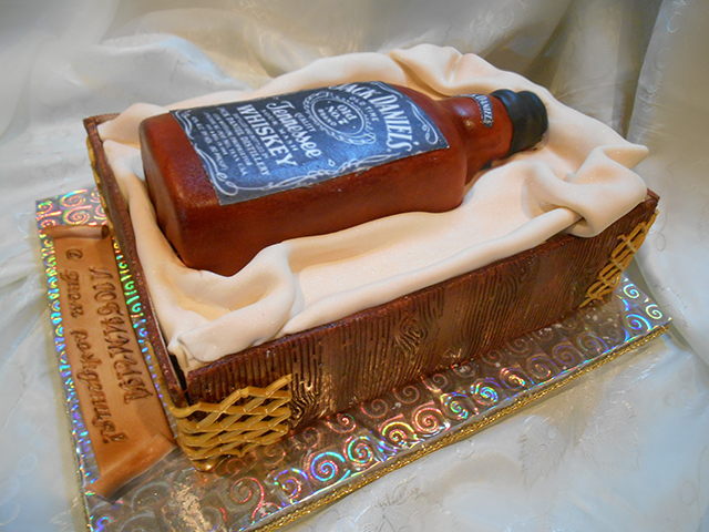 Бутылочка в коробочке )))