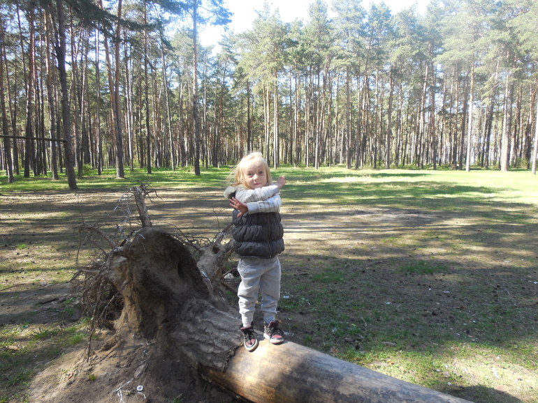 Выходные. Пасха и Красная горка.