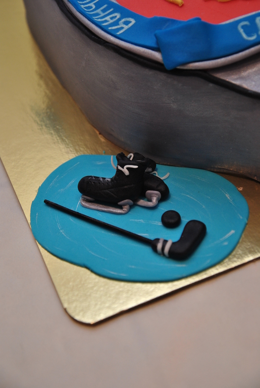 Торт молодому человеку