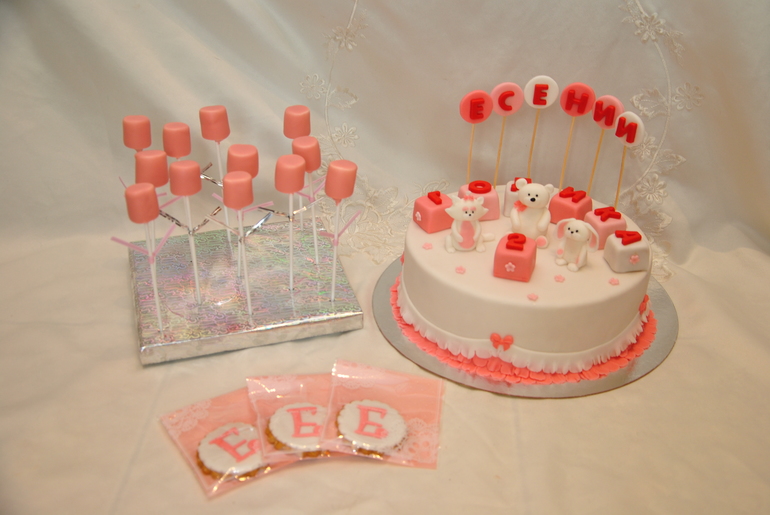 Бело-розовый набор на 2 годика