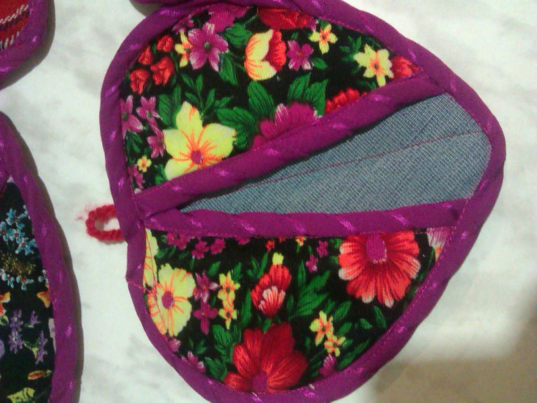 Прихватки сердечки на 8 марта!