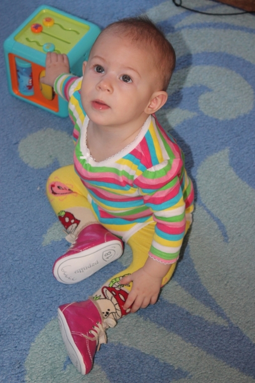 Ритуле 8 месяцев)))