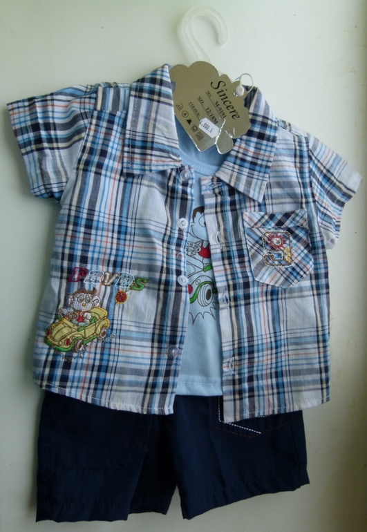 Летний комплект для мальчика (рубашка, шорты, майка). Размер 12-18мес.