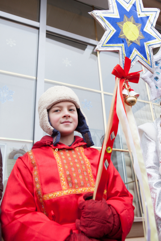 Давно хотела показать. Наши Рождественские гуляния в Воскрсной школе.