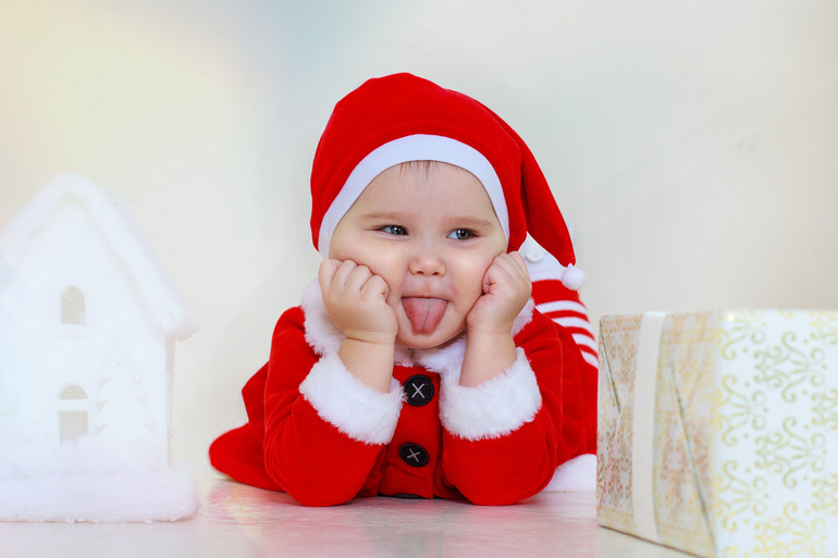 Новый год, адьёс!