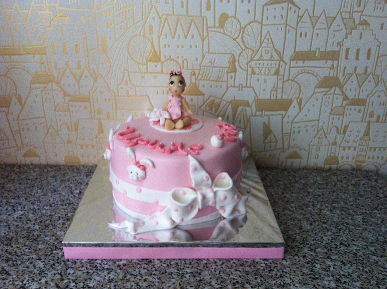 Тортик на годик девочке