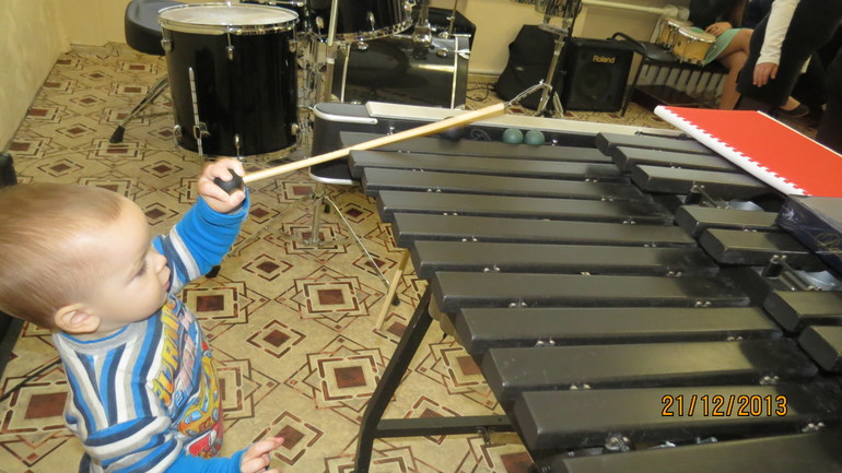 Пока сестренка экзамен сдавала....