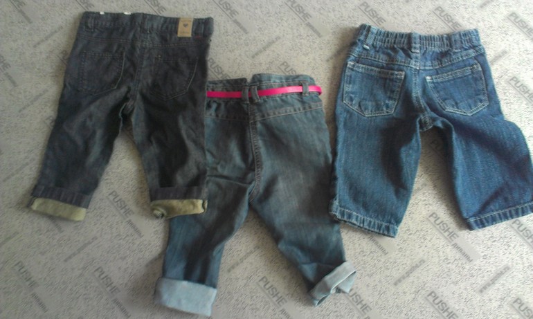 Продам детскую одежду Новые джинсы размеры 74, 80, платье тоже новое на 24 мес