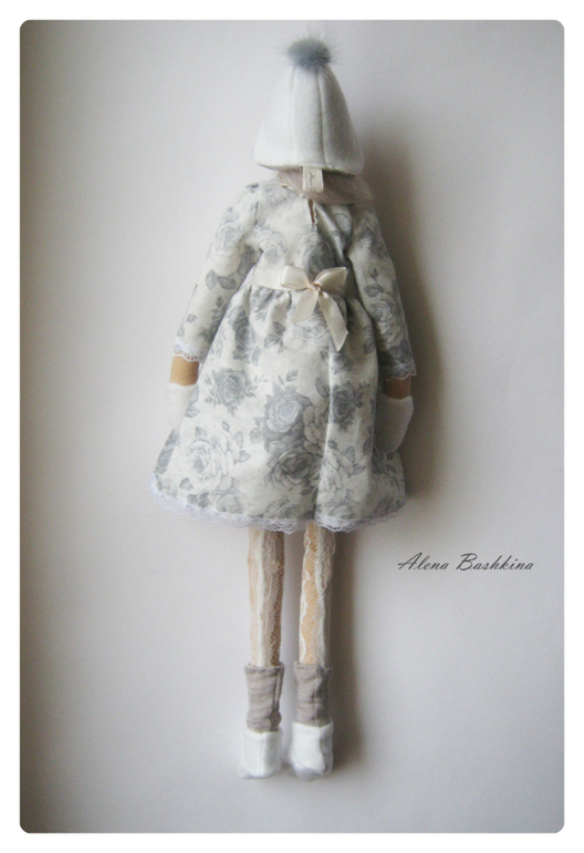 Кукла Элли и малютка жираф