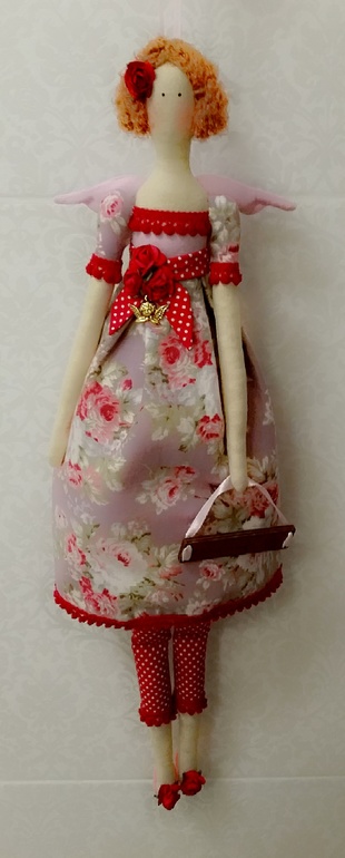 еще одна.....