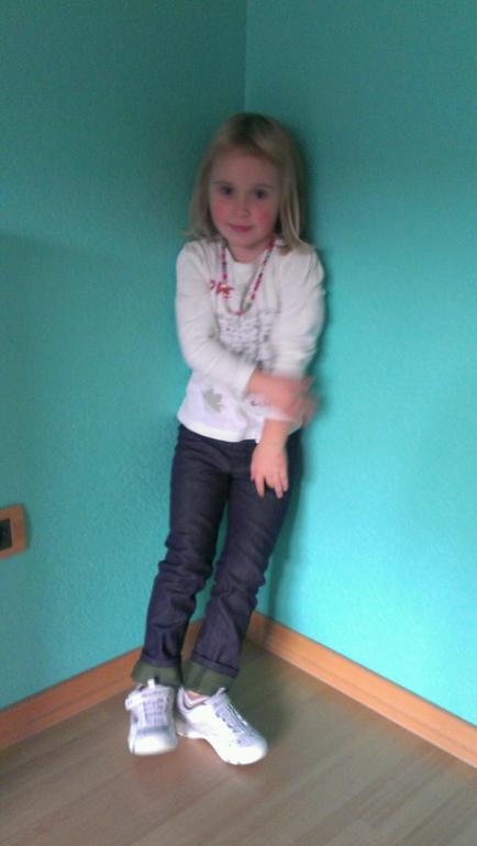 юбочка и джинсы для моей девочки