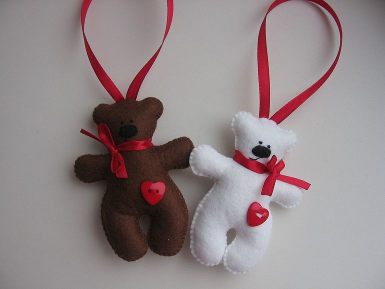 Мишки на ёлку