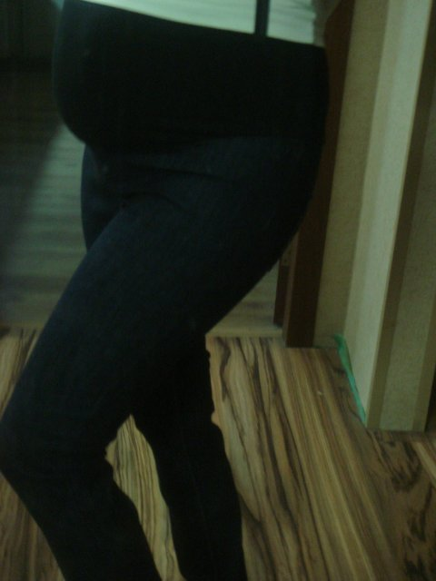 Беременные джинсы себе