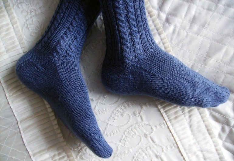 Ищу мастерицу:связать мужские носки