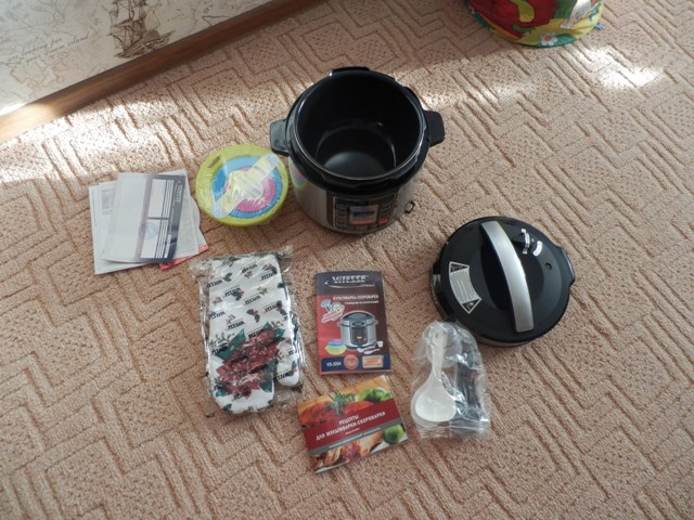 Моя помощница Vitesse VS-3004. Обзор комплекта.