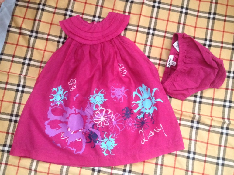 потихоньку выкладываю платья моей красавицы