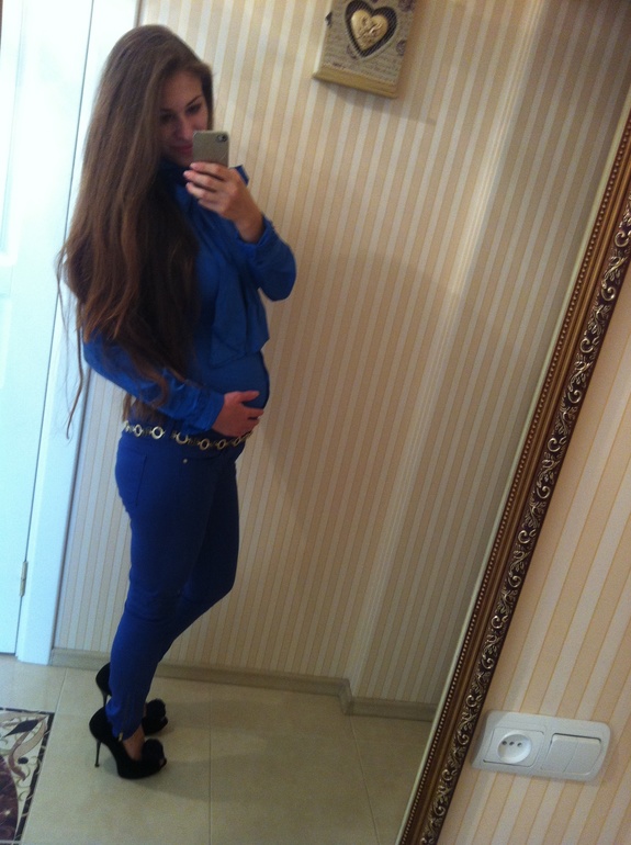 Ну вот и 3 триместр подкрался незаметно! Ура!))