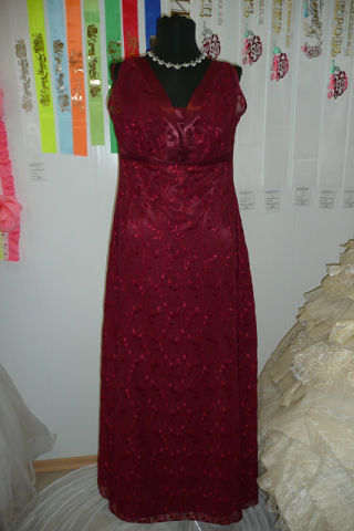 Вечерние платья в НАЛИЧИИ!!!Отправляю в регионы почтой!!!!!