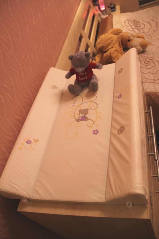 Ура,привезли нашу кроватку!немного фото)