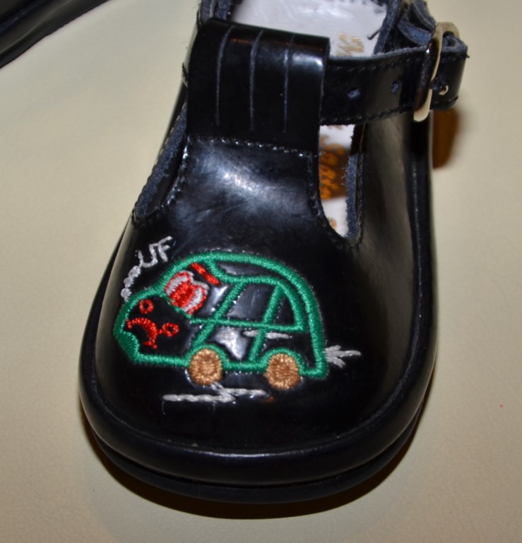 Очень красивая брендовая детская обувь!!!! СУПЕР ПРЕДЛОЖЕНИЕ!!! р.18-19