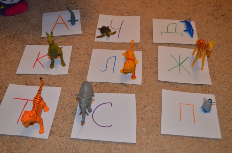 С какой буквы начинается слово?