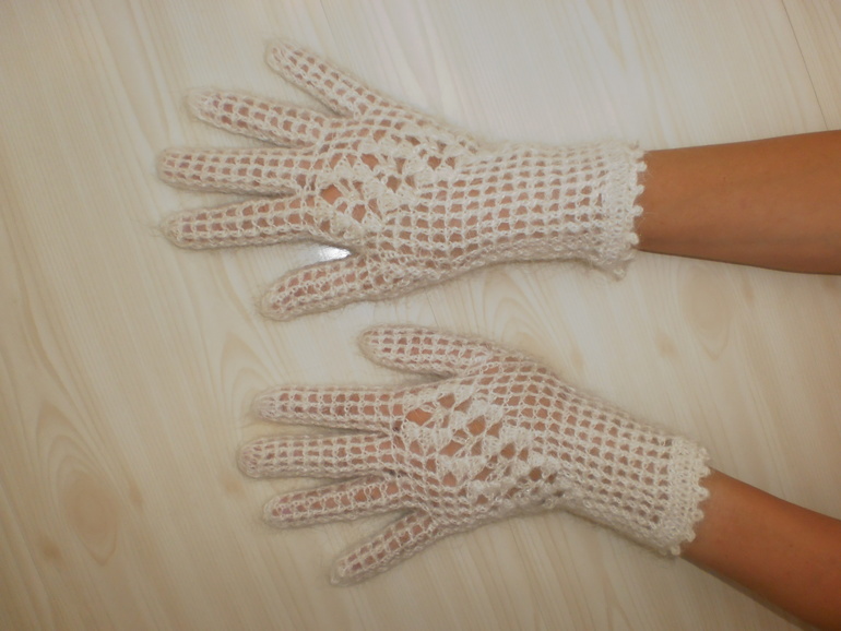 Зимние перчатки "Еловые веточки".