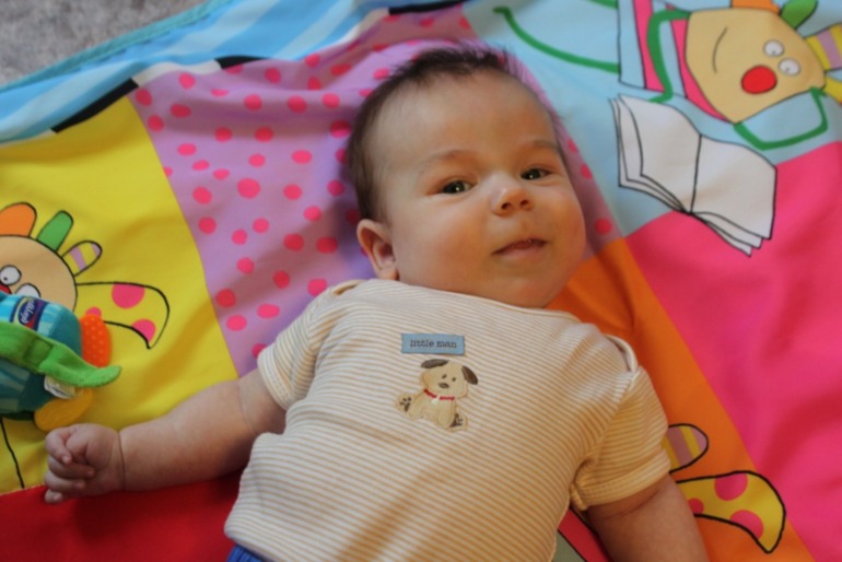 Нам 4 месяца