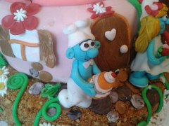 Смурфики и их домик-грибочек