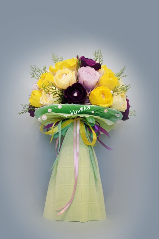 Большущий ручной и капля новогоднего!