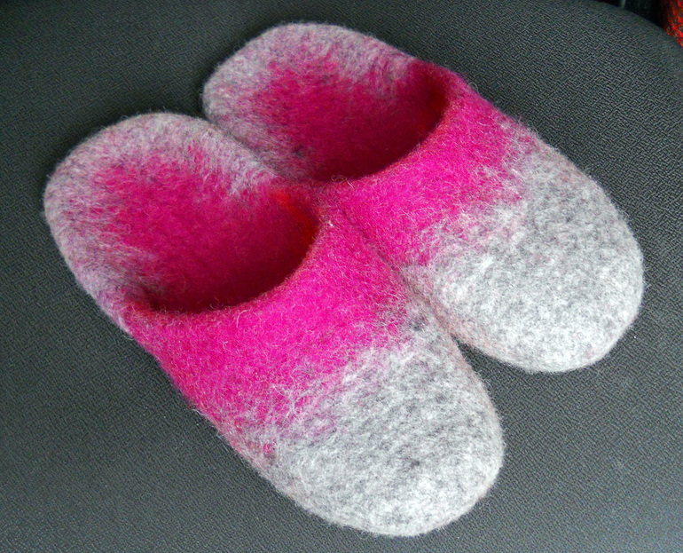 Мои первые тапки!