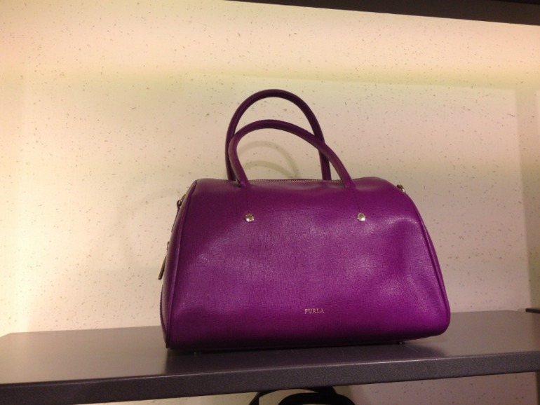 FURLA! Витрины сентябрь 2013