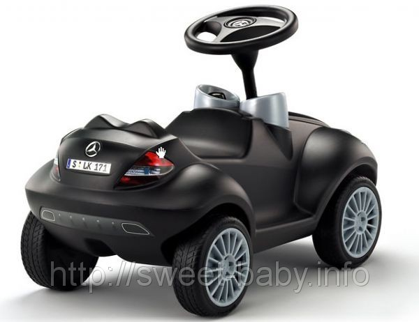 В истерике от восторга.