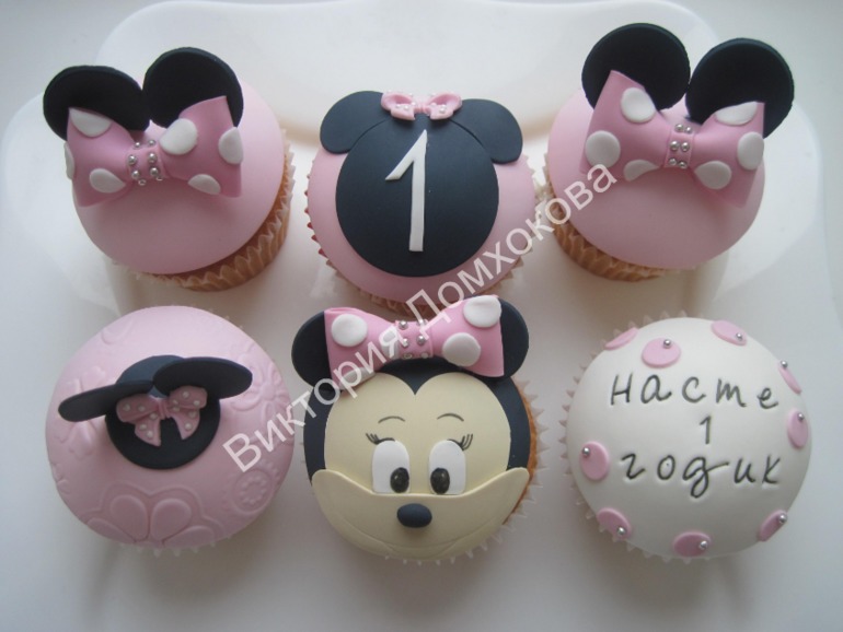 Капкейки в стиле Минни Маус и капкейки к Годовщине Свадьбы