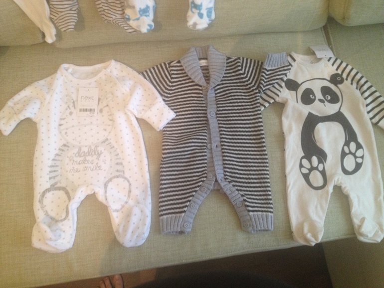 Ну вот я и получила вещички для сынули Carters, Next