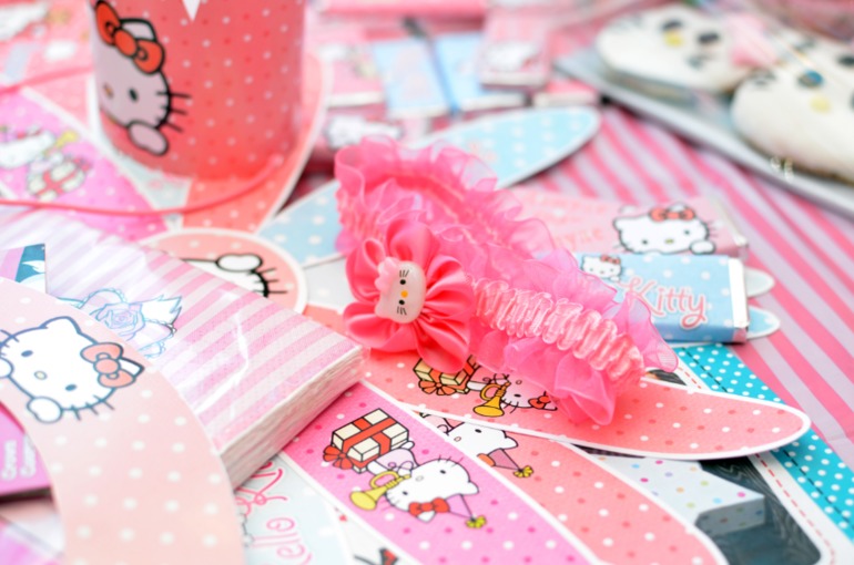 Наше годовасие в стиле Китти )))