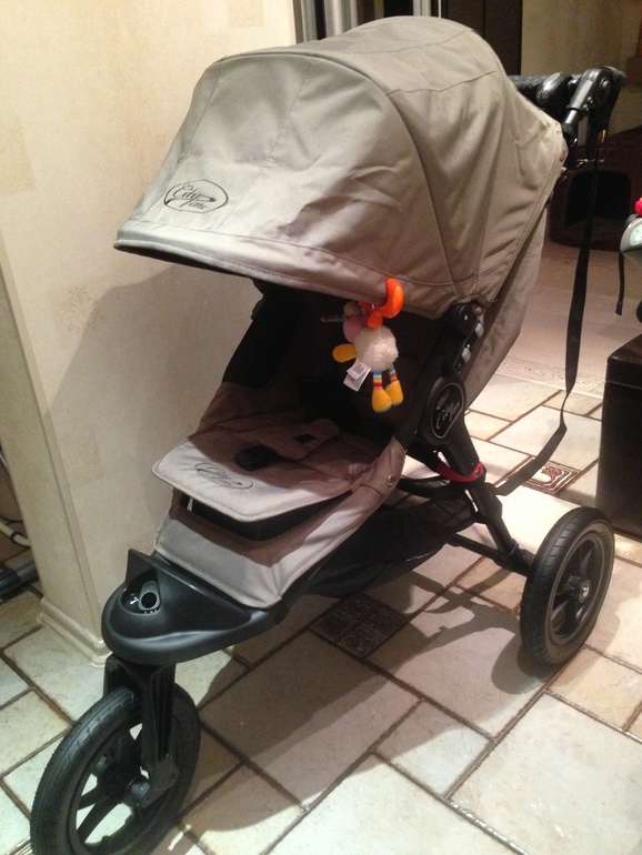 Моя коляска Baby Jogger City Elite 2012