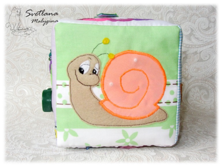 Развивающий кубик