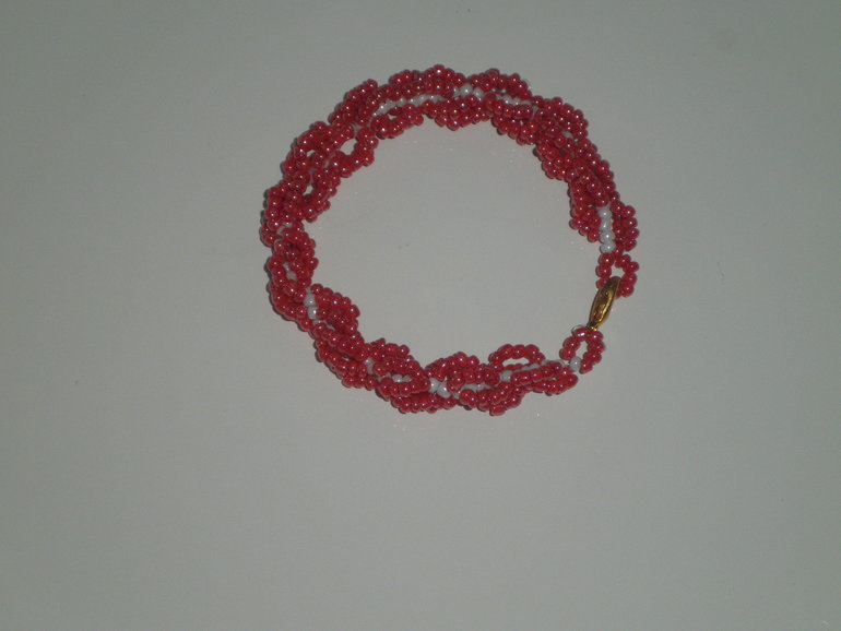 Браслетики из бисера